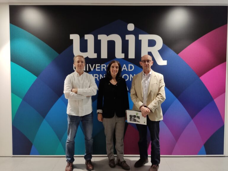 Nuevo acuerdo de ARIC y UNIR para impulsar la formación, la innovación y la transferencia de conocimiento